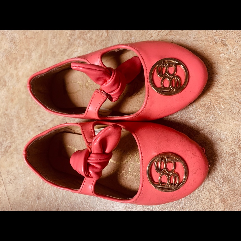Toddler girls Bebe coral shoes
